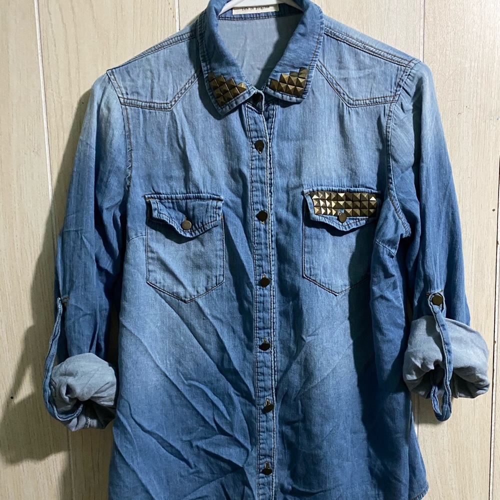 Denim shirt